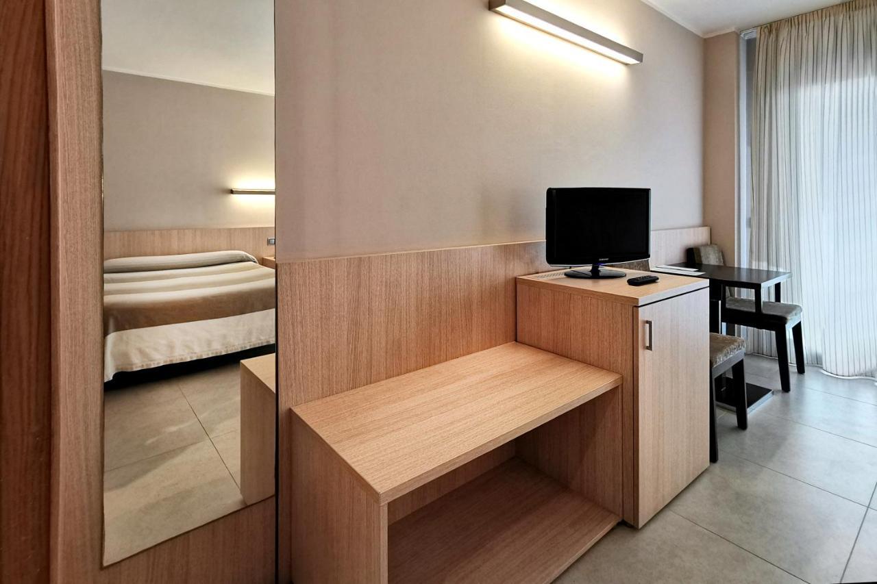 Aparthotel Acuazul Peñíscola Exteriör bild